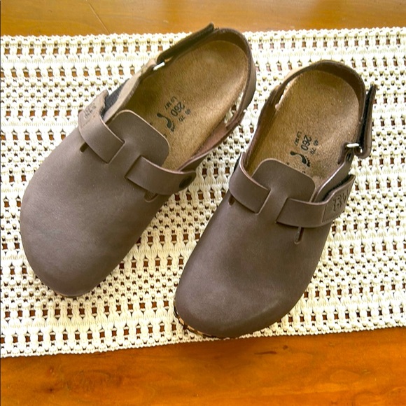 Birkenstock Shoes - Birkenstocks Birki’s ALL VELCRO RARE Brown Never Worn NO BOX CAMO SOLES Size 9